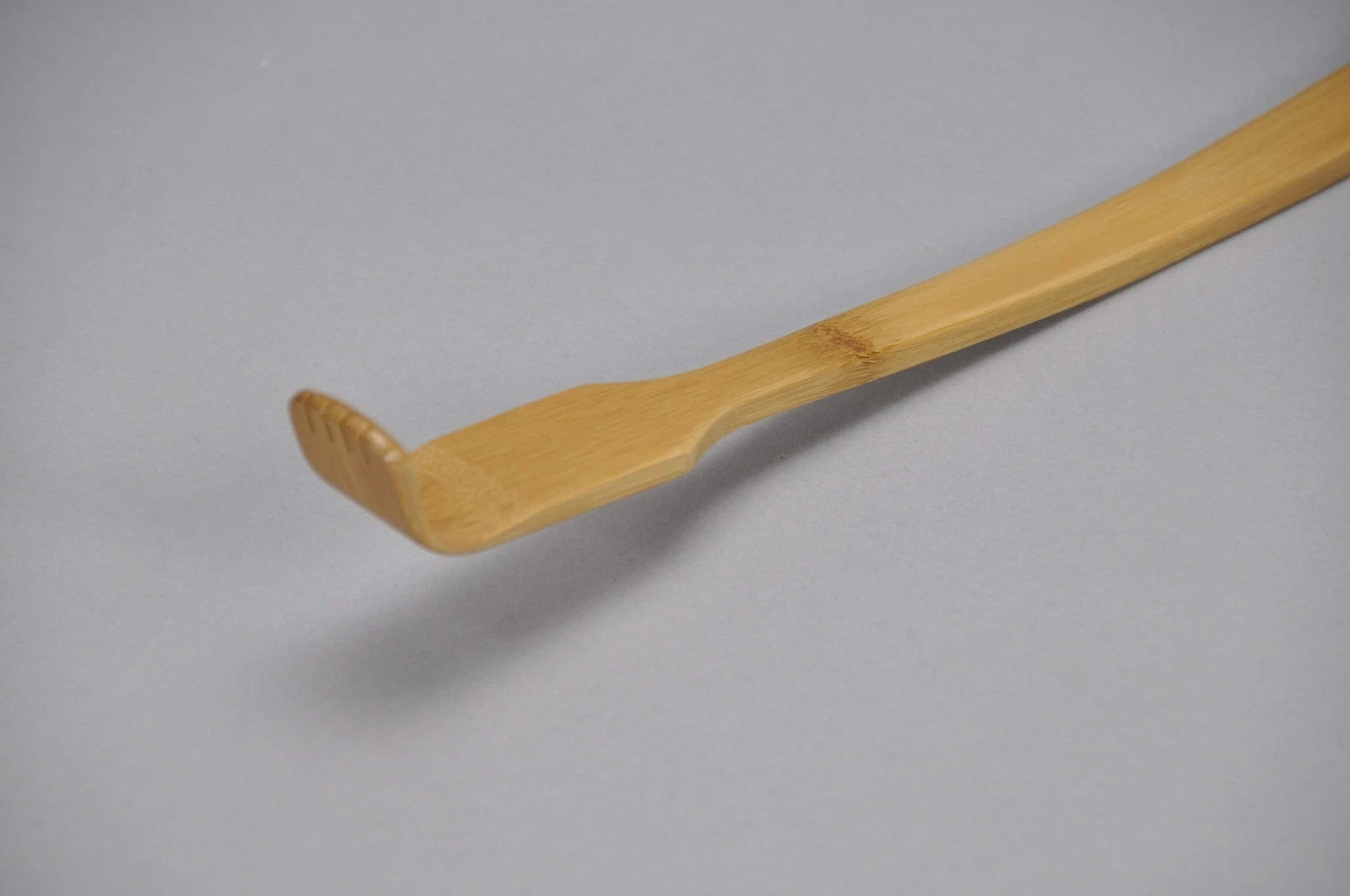 Japanese Mago no Te Bamboo Back Scratcher 18" Sakai Handheld Itch Relief Tool