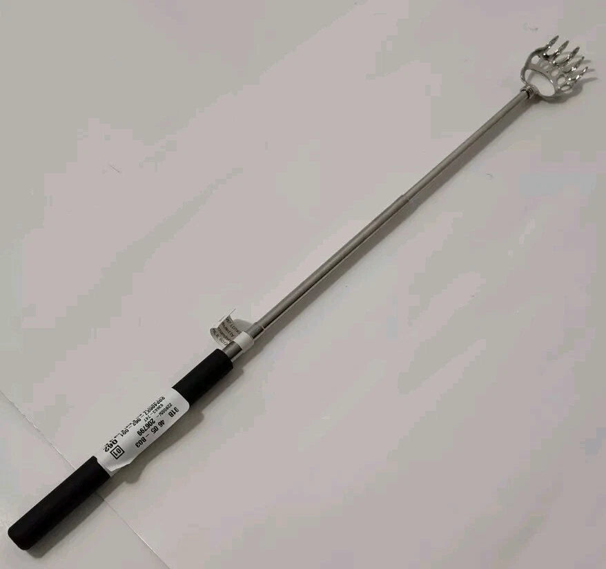Bear Claw Extendable Telescopic Back Scratcher/ Massager (random color shipped)