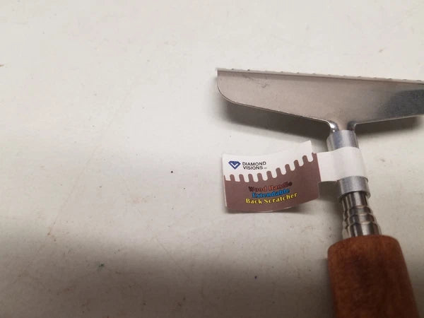 Diamond Visions Extenable Wood Handle Back Scratcher (D)