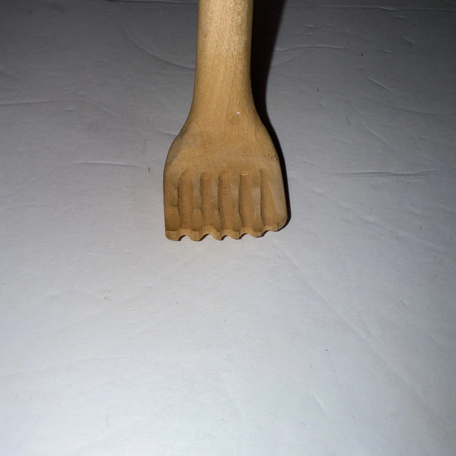 Back Scratcher for Men/Women  Handcrafted Wooden Animal Lover, Wolf Head