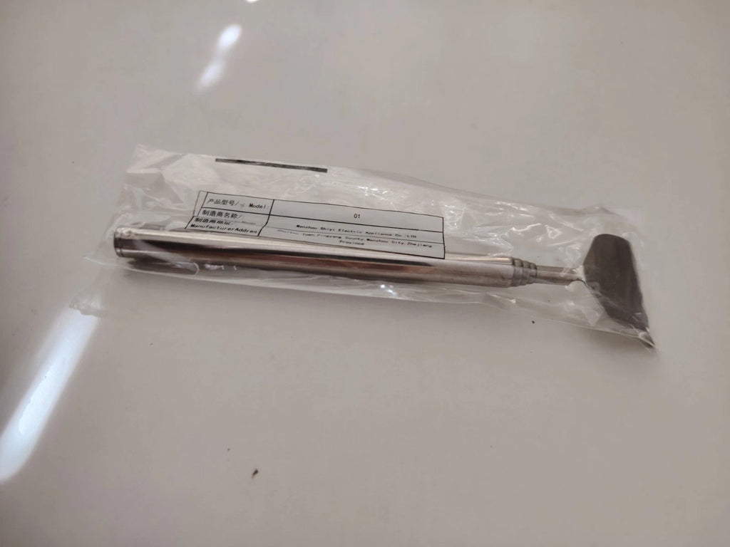 Extendable Back Scratcher