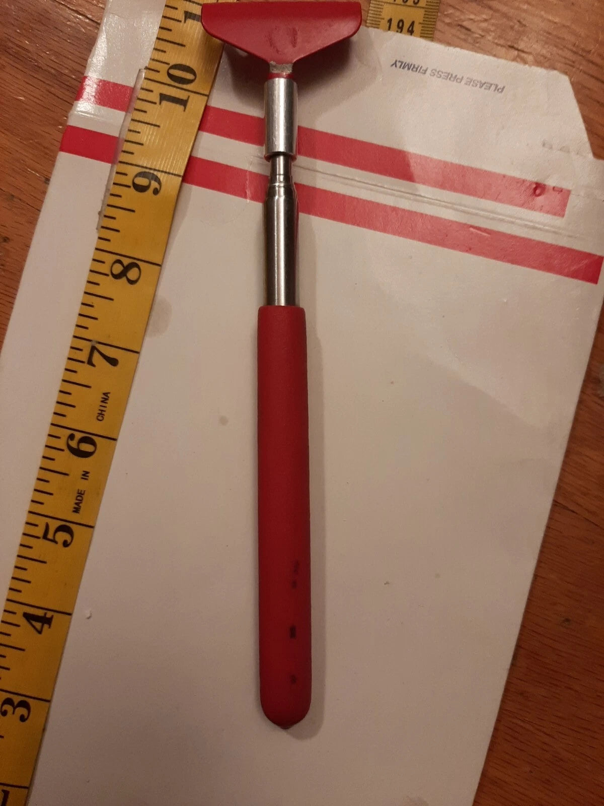 Telescopic Back Scratcher Red Garden Rake - Generic massager 27 inches to 8 in