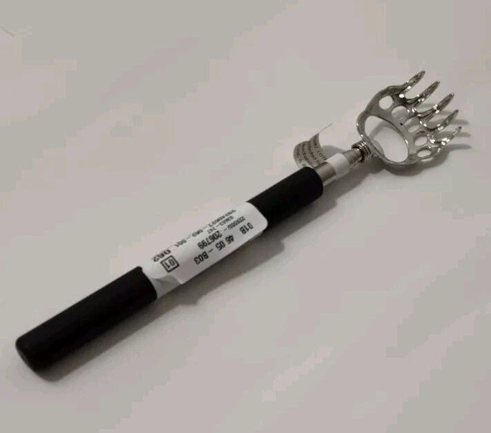 Bear Claw Extendable Telescopic Back Scratcher/ Massager (random color shipped)
