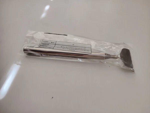 Extendable Back Scratcher