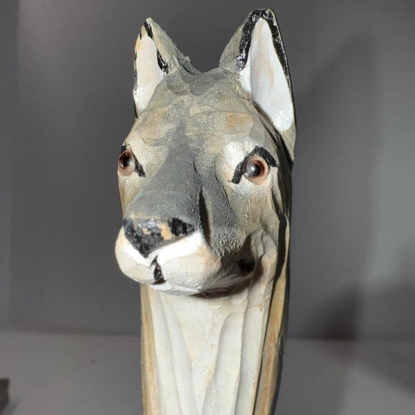 Back Scratcher for Men/Women  Handcrafted Wooden Animal Lover, Wolf Head