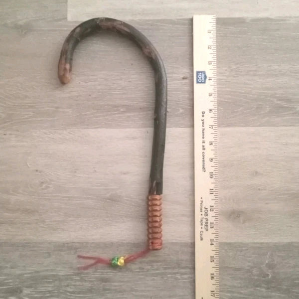 Vintage Hand Carved Wooden Back Massage Scratcher Stick