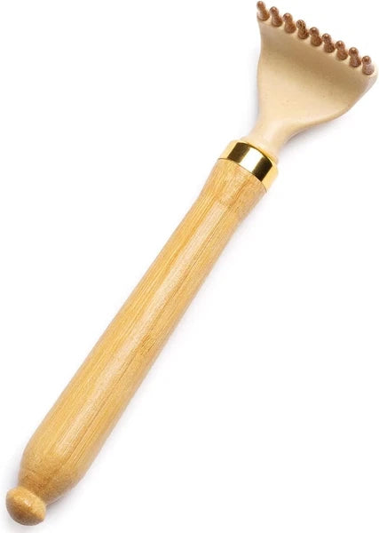 Eco-Friendly Extendable Bamboo Back Scratcher - Perfect Gift for All Occasions